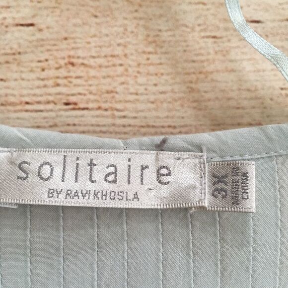 SOLITAIRE‎ TOP WITH COTTON CROCHETED LACE IN ICE BLUE - Picture 7 of 9